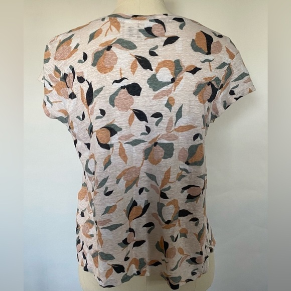 Rachel Zoe - 100% linen v neck dusty pink, sage green leaf pattern top. Size L. - Picture 3 of 6